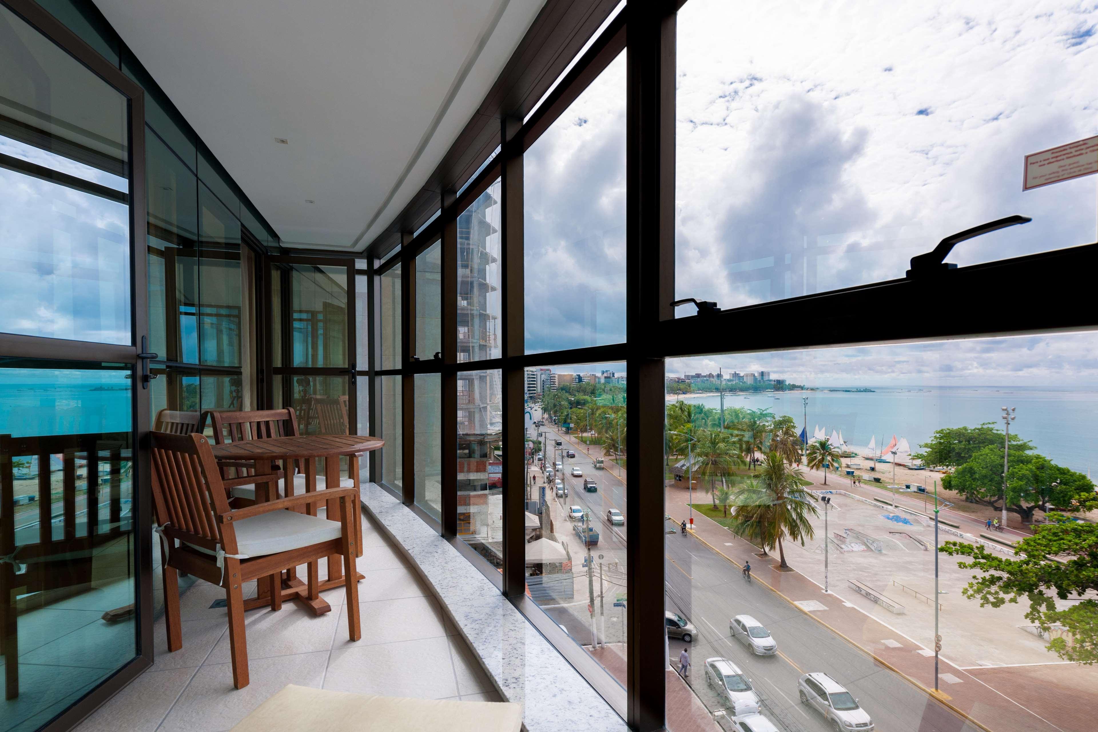Best Western Premier Maceio Kültér fotó A balcony