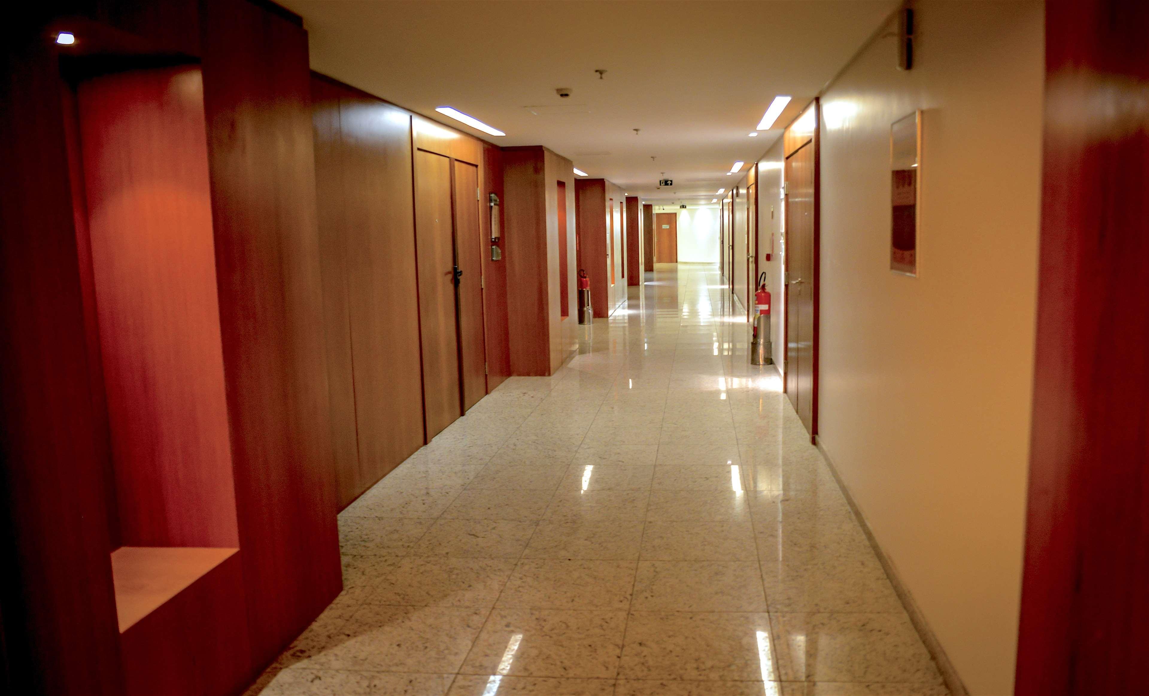 Best Western Premier Maceio Kültér fotó A corridor